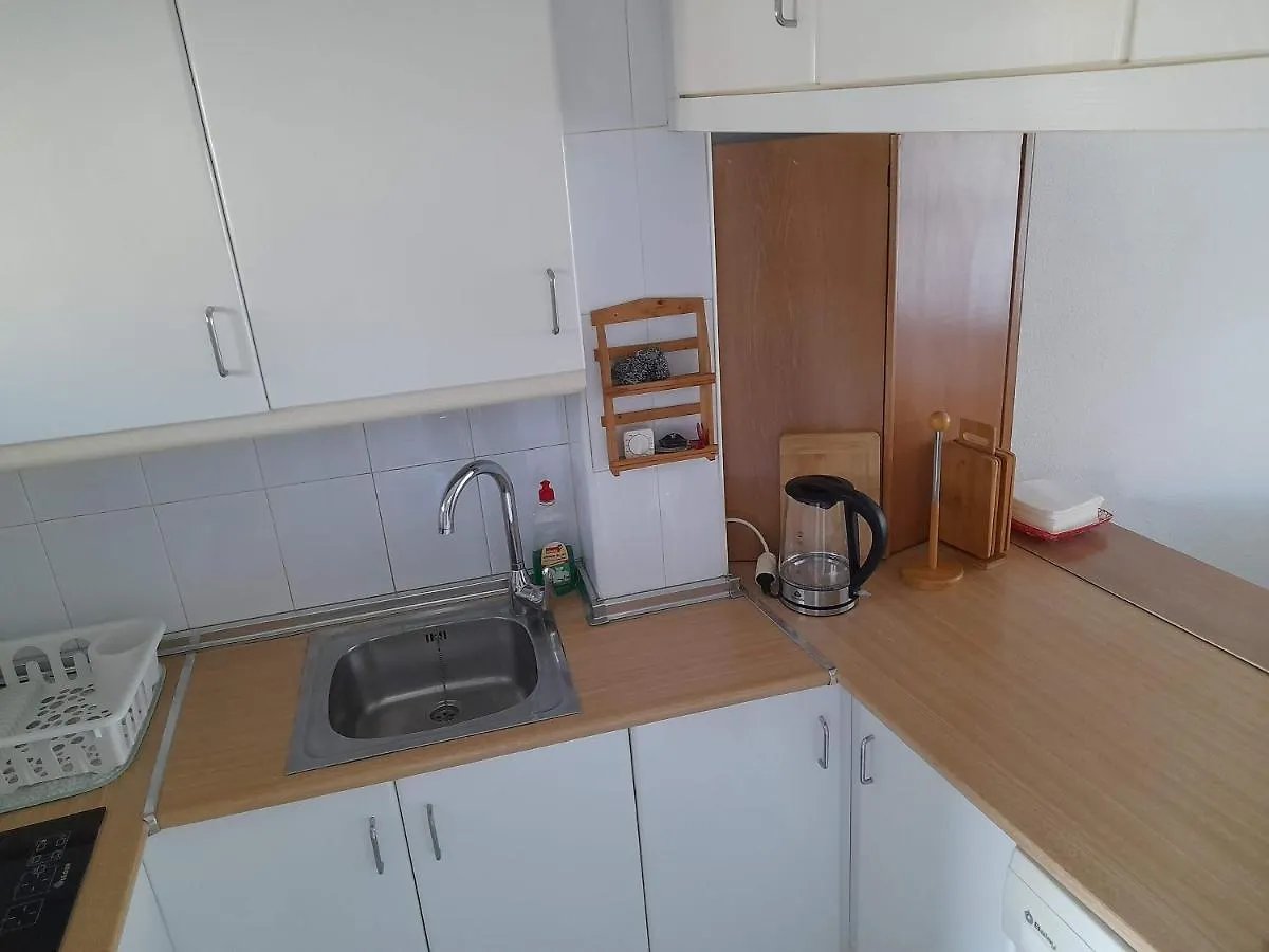 Apartment With Pool Near The Beach Marbella
