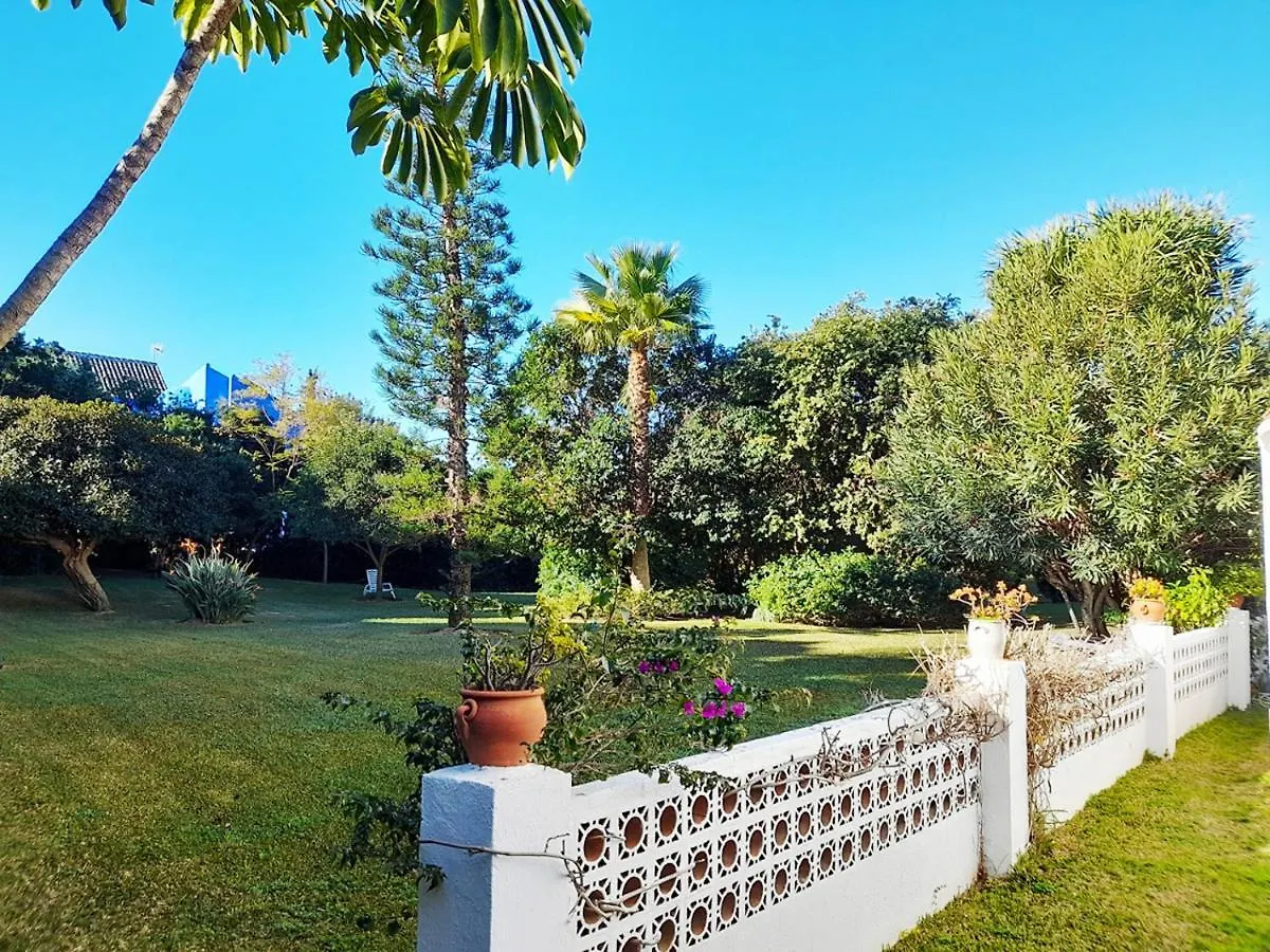 Apartment With Pool Near The Beach Marbella